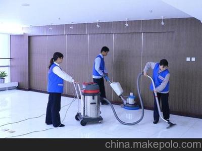 專業(yè)工廠保潔與清洗服務(wù) 打造高效、安全、潔凈的生產(chǎn)環(huán)境